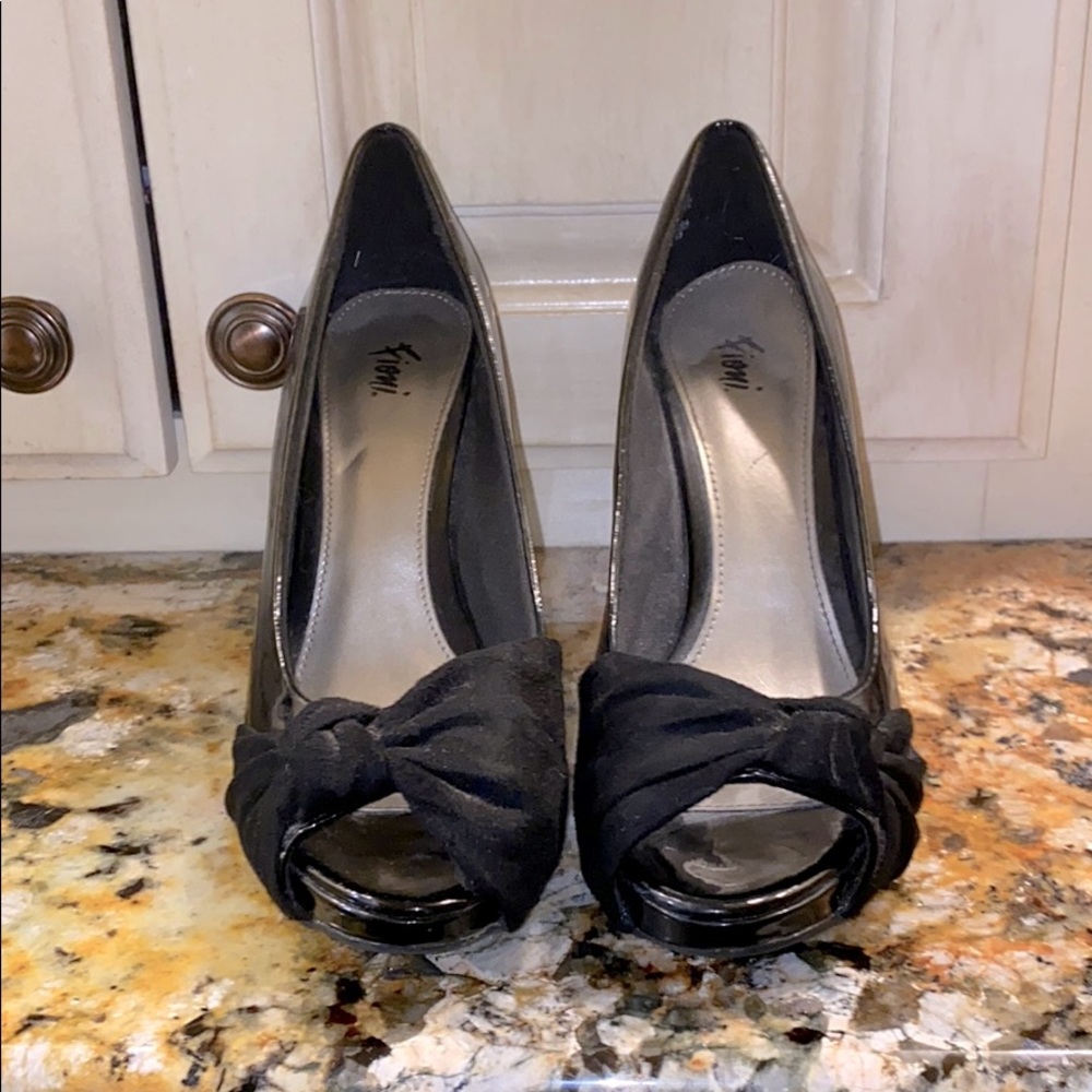 Fioni Stiletto black high heels!